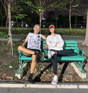 Chutimon Chuengcharoensukying Instagram - 🖤🌝🌚