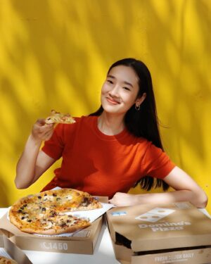 Chutimon Chuengcharoensukying Instagram - 🍕💙❤️🍕 📞 1️⃣4️⃣5️⃣0️⃣