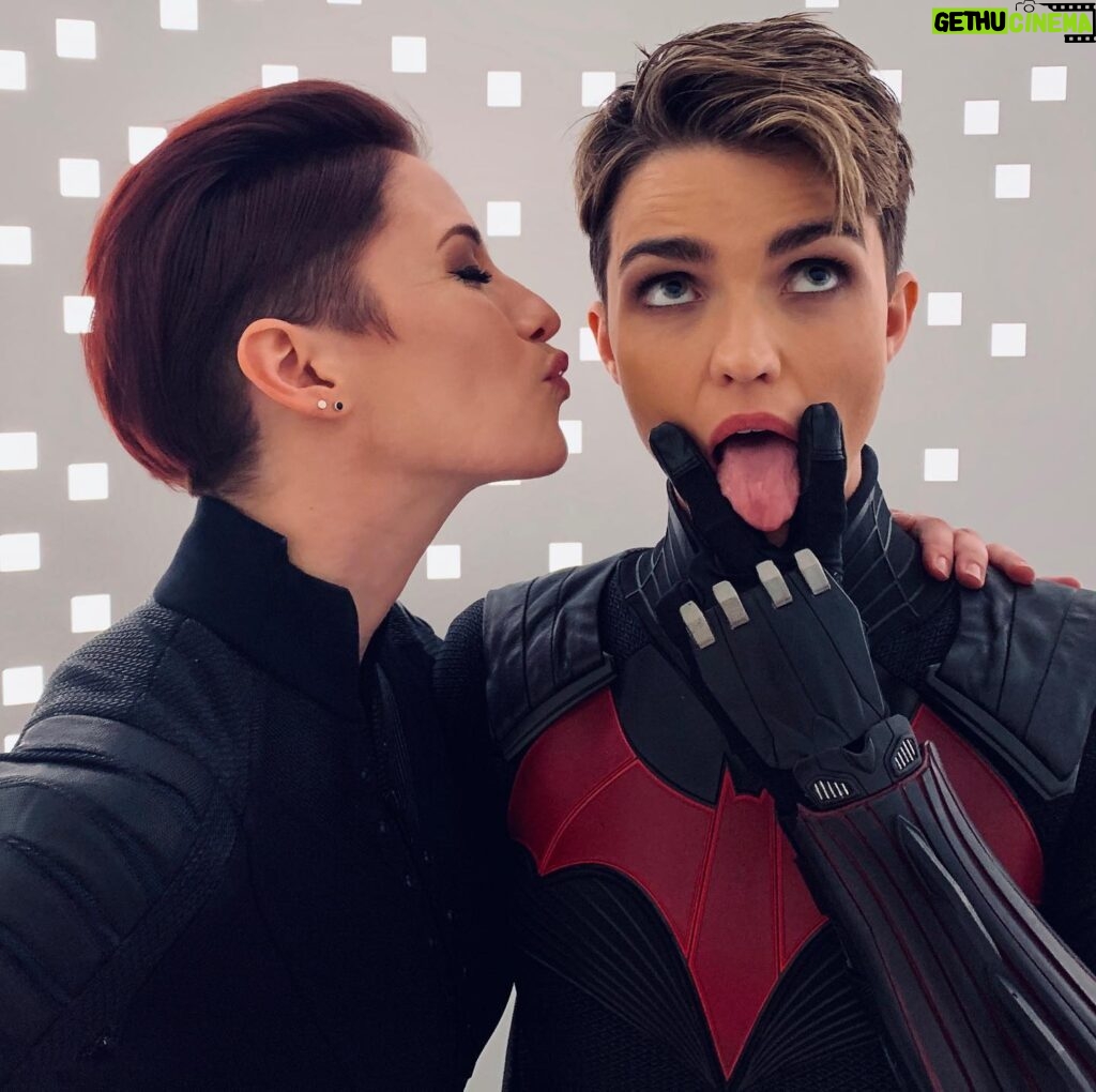Chyler Leigh Instagram - @rubyrose & I are celebrating #internationallesbianday by being... well, you know... International Lezbienz 📸 by @melissabenoist cuz she’s a supportive sister ❤️