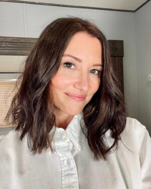 Chyler Leigh Instagram - Took time off to work hard on myself. It’s not been easy. Letting go of the past can be quick or a lifelong journey. But it’s a journey that is so so worth the climb. My thanks to those who have helped me along the way. I’m standing on a new mountain top and am so excited for what’s on the horizon. @hallmarkchannel #TheWayHome #KatLandry … here we go 😎
