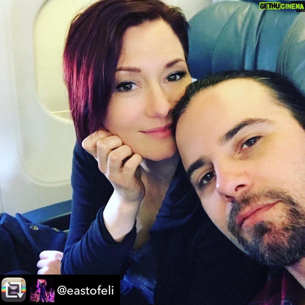 Chyler Leigh Instagram - #SanFran friends and #AlexDanvers fans... Get ur butts down to @slimssf for a killer @eastofeli show tonight! There’s still time for GA and VIP tix! Bring #friends, #family, #neighbors, #classmates, #frenemies #significantothers #passerbys #younameit TICKET LINK IN BIO