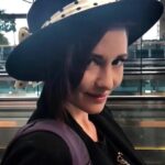 Chyler Leigh Instagram - #SlickSaturday Me trying to be as cool as #KatieMcGrath ‘s hat on the way to #SDCC2018 for @supergirlcw ... My head has never been so blessed 😍