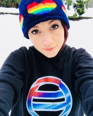Chyler Leigh Instagram - ‪FRENDZ - I’m SO EXCITED for the @eastofeli #eastcoast run!! To answer u all... I’ll B in PA, on the boat in NY, MD, NJ, TN, and🤞🏻AZ !! It’s extremely important we sell these shows out! Top secret surprises in store 😎 Tix link @ eastofelivip.net‬