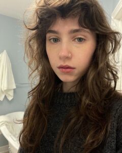 Clairo Instagram - 🤓