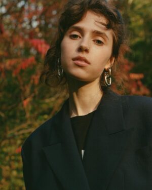 Clairo Thumbnail - 725.9K Likes - Most Liked Instagram Photos