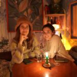 Clara Alonso Instagram - Siempre celebrando nuestra amistad❤️ ¡Y van 12 años! Que locura el paso del tiempo. Parece ayer cuando haciamos las primeras cenitas en Buenos Aires después de filmar. Chin chin x la amistad
