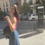 Clara Alonso Instagram - Cositas del finde♡ 1. Dormirse a las 7am 2. Foto en espejo 3. Primer contacto c mi nuevo color 4. Foto en espejo. Otra vez 5. @quiquejauregui trabajando 6. No puedo más (versión me acosté 7am) 7. Domingo. Vicente te amo.