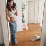 Clara Alonso Instagram - Mis checks de la semana. Selfies de espejo/ascensor.