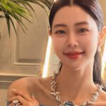 Clara Lee Instagram -