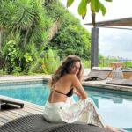 Claudia Ohana Instagram - Fechando hoje as experiências memoráveis que tive durante esses 3 dias no hotel @santateresamgallery. Yoga, sound healing e meditação, almoço sensorial, massagem relaxante e muita troca dentro da minha própria cidade. 🙏 Obrigada pela incrível experiência e recepção @santateresamgallery.✨