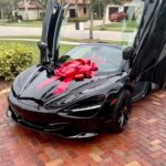 Cleopatra Bernard Instagram - Ohhhh man what a surprise 😱 thank you Santa baby Ruggo and thank youuuuuu