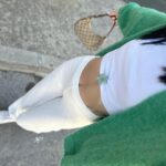 Cloé Cooper Instagram - Promenade du dimanche 💚