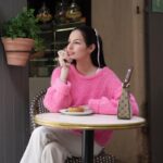 Cloé Cooper Instagram - Pink & Clafoutis 🌸🍒