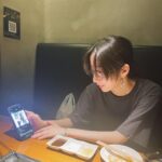 Cocomi Instagram - 友人と焼肉へ‼️ 美味しくてガッツポーズ。 何故か妹の自慢大会に。 生肉最高です！！！！