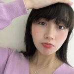Cocomi Instagram - Todays makeup& 【Coco推し】新メンバー加入のお知らせです🤟🏻✨🥰 コンシーラー、00.5Nというクマにもほうれい線や小鼻あたりと、使い勝手が良すぎる色味なので是非試して見てください。（メイク好きだったら多分叫ぶくらい好きな色） ・ 目元メイクは今日はしない日なので、とてもナチュラルです。色番とかを載せていきますね〜！🤟🏻 ▶︎コンシーラー: ディオール スキンフォーエヴァー スキン コレクト コンシーラー 00.5N ▶︎リップ: ディオールアディクトリップティント 351 ナチュラルヌード ▶︎チーク: ディオール ロージーグロウ 012ローズウッド ・ このチーク好きすぎてアイシャドウとしても使っちゃったりしてます👍🏻👍🏻👍🏻👍🏻✨