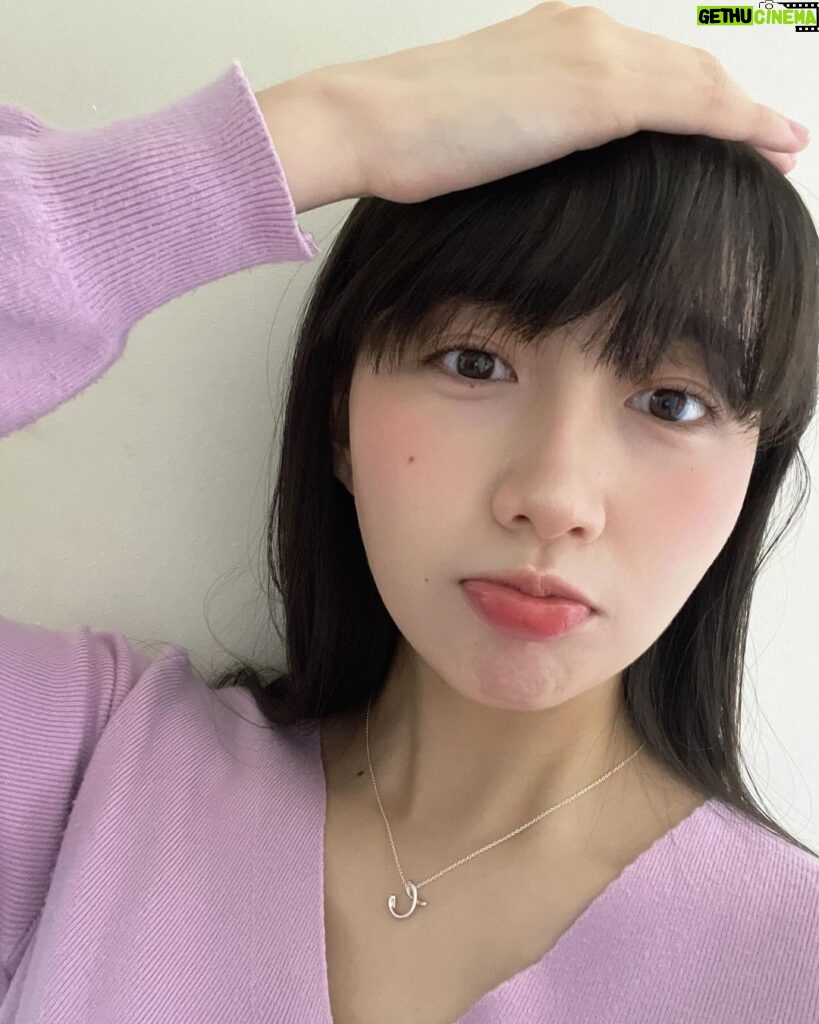 Cocomi Instagram - Todays makeup& 【Coco推し】新メンバー加入のお知らせです🤟🏻✨🥰 コンシーラー、00.5Nというクマにもほうれい線や小鼻あたりと、使い勝手が良すぎる色味なので是非試して見てください。（メイク好きだったら多分叫ぶくらい好きな色） ・ 目元メイクは今日はしない日なので、とてもナチュラルです。色番とかを載せていきますね〜！🤟🏻 ▶︎コンシーラー: ディオール スキンフォーエヴァー スキン コレクト コンシーラー 00.5N ▶︎リップ: ディオールアディクトリップティント 351 ナチュラルヌード ▶︎チーク: ディオール ロージーグロウ 012ローズウッド ・ このチーク好きすぎてアイシャドウとしても使っちゃったりしてます👍🏻👍🏻👍🏻👍🏻✨