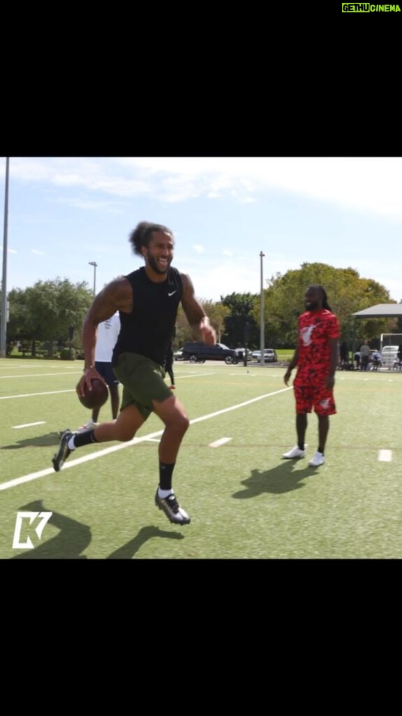 Colin Kaepernick Instagram - The work never stops. Back to back days training in Broward County, FL with @GoldFeetGlobal. Also caught up with @iamathlete podcast afterwards. Check it out. Link to full workout is in my bio.