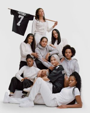 Colin Kaepernick Instagram - For those true to themselves on and off the field. Proudly, unapologetically and against all odds. This is only the beginning. #TrueTo7 •
Link in bio.