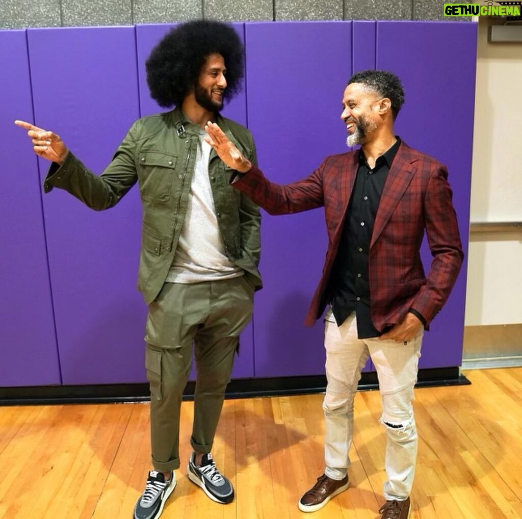 Colin Kaepernick Instagram - I'm humbled and honored that my brother and NBA legend Mahmoud Abdul-Rauf (@mahmoudar123 ) has entrusted @KaepernickPub to tell his inspirational story. We're excited to publish his autobiography, IN THE BLINK OF AN EYE, on October 18, 2022. Learn more: KaepernickPublishing.com