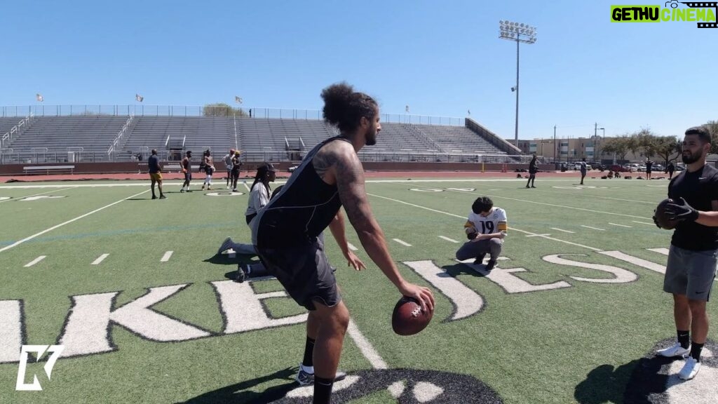 Colin Kaepernick Instagram - I had a great time with @footwork_king and the squad yesterday! I appreciate y’all letting me come through and get that work in with y’all. Man, it felt good to be out there! The full workout link is in my bio. (Sorry y’all I had to hit you with the link in bio😂) Today we are back at it again in Dallas!