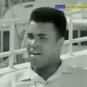 Colin Kaepernick Instagram - Happy Birthday to The People’s Champ! #MuhammadAli