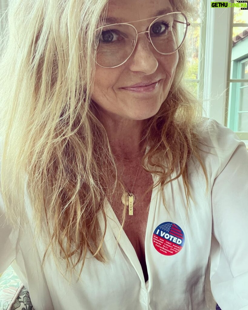 Connie Britton Instagram - California!! Today is the deadline to VOTE! Don’t let this one slide. #voteno