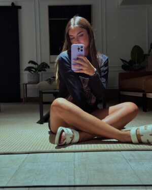 Constanza Piccoli Instagram - Dump 🪞🤗