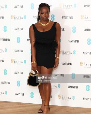 Corinna Brown Instagram - ✨💫
•
•
@bafta x @vanityfair x @ee 
💄: @sorchamakeupartist 
👗: @styledbyjackmills

#eerisingstar #baftas