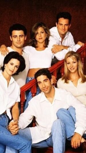 Courteney Cox Instagram - It’s been 20 years since the series finale of Friends. I don’t know how we were able to act through all the tears. Forever grateful ♥️