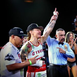 Cristiane Justino Instagram - With no opportunities to return to @bellatormma or @pflmma during the first half of 2024 I will be returning to the sport of Boxing with an announcement on my next fight soon. 🖊️ 📑 🇧🇷🇧🇷🇧🇷🇧🇷🇧🇷🇧🇷🇧🇷 Sem oportunidades de retornar ao #bellatormma ou #pflmma durante o primeiro semestre de 2024 retornarei ao boxe com anúncio da minha próxima luta em breve. 🖊️📑 @combate
