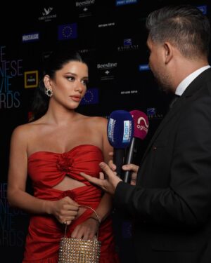 Cynthia Khalifeh Instagram - سعيدة  جداً بعودتي إلى  لبنان  ومباشرةً إلى حفل توزيع جوائز الأفلام اللبنانية بدورته الثامنة، سعيدة بلقاء كل الزملاء من نجوم لبنان، وفخورة بهذا الحفل وبالصديق اميليو عيد الذي نقل هذه الجائزة إلى مستوى نفتخر به جميعاً..

Look:
Stylist @yasminekenawi 
Total look: @vanina_world 
Hair: @kan1ne 
Makeup: @christianabouhaidar