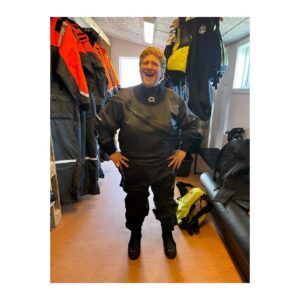 Cynthia Nixon Instagram - Happy Valentine’s Day everyone!
Sharing some belated pix from this summer when my wife and I went on a VERY belated honeymoon, 11 years after we tied the knot. Christine,  seeing Greenland, Iceland and Norway with you was an amazing adventure. But then again every day with you is an amazing adventure, wherever we are, even if we’re just at home. 
I love you so much and frankly can’t believe we ever found each other. 
Thank God we did. 😍💕🙏