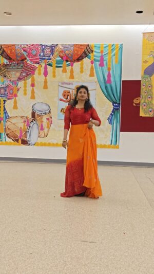 Cynthia Vinolin Instagram - ❤️ After a long time, performed an old choreography in front of a wonderful crowd 💐 Part 1

Song Name: Chotta Chotta Nenaiyudhu 
Movie: Taj Mahal 

THANKs to everyone who was encouraging and showing your love and blessings.❤️ Thanks to Naveen and Sharmila who invited me as the chief guest to this amazing event at Mississauga 🥰
I got to witness many beautiful individuals and even great dancers. ✨

P.S: The floor was slippery and cold 🫣 Glad I didn't fall 😅

#cynthiavinolin
#ForeverGrateful #universalbeliever #love #peace #happinesss #toronto #canada🇨🇦 #chennai 
#dancewithcynthia