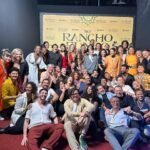 Débora Bloch Instagram – Coletiva de imprensa de No Rancho Fundo 🧡

Obrigada as maravilhosas:
Styling @marina____franco 
Make @dayseteixeiracursos 
Cabelo @clau_bretas 

#NoRanchoFundo