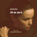 Débora Falabella Instagram - ‘Prima Facie’ chega ao Brasil no #TeatroAdolphoBloch ✨💙 Os ensaios abertos acontecem nos dias 26, 27 e 28 de abril. E a temporada de 2 de maio a 30 de junho. Escrito por Suzie Miller, o texto ganhou dezenas de montagens ao redor do mundo, conquistou a Broadway e o West End inglês, e agora chegou a vez da tão esperada montagem no Brasil estrelada pela atriz @deborafalabellaoficial, que assume o desafio de encenar o primeiro solo de sua carreira, repetindo a parceria com a diretora @yaradenovaes. A peça conta a história da bem-sucedida advogada Tessa, que tem acusados de abuso sexual entre seus clientes. Vinda de uma família pobre, ela batalhou e venceu no complexo mundo da advocacia. Ao mesmo tempo em que experimenta o sucesso, ela precisa encarar uma crise que a obriga a rever uma série de valores e princípios, além de refletir sobre o sistema judicial, a condição feminina e as relações conturbadas entre diversas esferas de poder. | Ensaio aberto: 26, 27 e 28 de Abril |Temporada: 02 de maio a 30 de Junho | De quinta a sábado, às 20h | Domingo, às 18h | Duração: 90 minutos | Classificação: 12 anos #TeatroAdolphoBloch #ProgramaçãoRio FICHA TÉCNICA Patrocínio: @windsorhoteis Direção: Yara de Novaes (@yaradenovaes) Texto: Suzie Miller (@suziemillerwriter) Tradução: Alexandre Tenório Produção Executiva: Catarina Milani (@catamilani) Direção de Produção: @luciano_br @edsonfieschi Cenário: @andrecortez2004 Figurino: @fnmtme Iluminação: @wagnerantonio Consultoria Jurídica: @marialuizagomes e @mateusminteiro1 Coordenação Administrativa: Coarte Assistentes de Direção: @ivysouz e @renanferreira Realização: Borges & Fieschi Produções e Antes do Nome Assessoria de Imprensa: @climaxcom @pedrohneves Gestão de Redes Sociais: @sigaculturalab do grupo @topnamidia