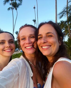 Débora Falabella Instagram - ✨✨✨