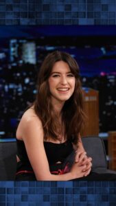 Daisy Edgar-Jones Instagram - @daisyedgarjones tries Girl Scout Cookies for the first time! #FallonTonight