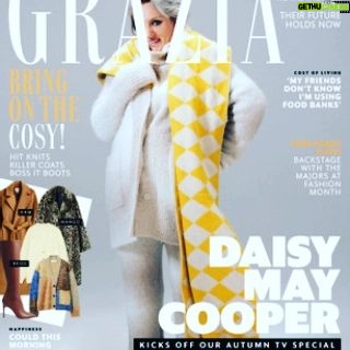 Daisy May Cooper Instagram - Whoop whoop! It's out! @graziauk