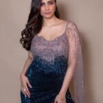 Daisy Shah Instagram - 💣 . . . Outfit @dollyjstudio Jewellery @mozaati Styled by @stylebysaachivj Assisted: @styledbynikinagda Mua: @makeupbyvinod Hair: @trivenihairstylist 📸: @portraitdeewana . . . #daisyshah #timesfoodawards