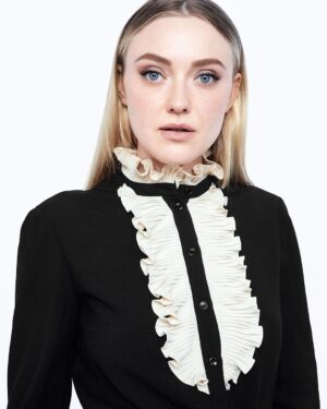 Dakota Fanning Instagram - 🖤 @heroine_mag 🖤 @daniellelevitt @christianstroble @justjenda @erinayanianmonroe 💋 thank you @katehudson