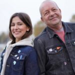 Dana Rogoz Instagram - Am mare nevoie de ajutorul vostru, sa facem auzita cat mai departe in social media aceasta invitatie la teatru, pe ultima suta de metri. Caci in seara aceasta, de la ora 20:00, noi ne deschidem sufletele si le lasam asa, la vedere, sa ni le judece spectatorii, in spectacolul "Proof" regia Andrei si Andreea Grosu. Niste nebuni, ce mai! Spectacolul se va juca - pentru prima oara in viata lui - la Teatrul Țăndărică, fiind o ocazie cu totul speciala sa il vedeți sau revedeți. Sunt spectatori care l-au văzut și de 8 ori! În curând ne vor putea sufla și textul, dacă ne-am incurca 😀 Veniti și voi? Bilete gasiti pe tomtix.ro, mystage.ro și eventbook.ro. P.S. În cazul în care vreți sa sarbatoriti intr-un mod aparte Sfintii Constantin și Elena, asta e calea! Faceti-va acest cadou și va promitem ca o sa va atingă povestea noastră.