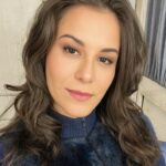 Dani Moreno Instagram - Eu sei que essa rede não distribui mais fotos, mas quem se importa?