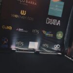 Dani Moreno Instagram - A estreia da 10ª temporada da @seriereis foi um deslumbre!! Obrigada a todos os envolvidos: @criativa_imagem @weeventos_ @EspacoBarra.oficial @GeorgiaFestas @calinergastronomia @djkelloficial @agenciamaisresultado @imprime.art @Ittssero.superdrink @rafaelcuia @paulafabiofotogtafia @djedvieira @guttosax @deplantasveg ⁠@paulamartins_estacaogourmet ⁠@rtiluminacaorj ⁠@lutoalhas @rodrigogalvao_fotografia