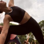 Dani Moreno Instagram - Dump de domingo com aniversário do @danielborges108 no Ibirapuera!! 35km de bike, prática ao ar livre encontro com @fabi.annenberg, reencontro com @julianamaciels e amor!!