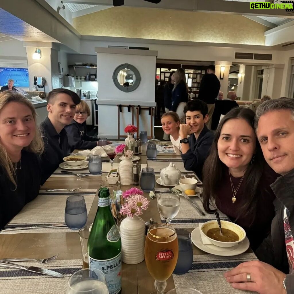 Danica McKellar Instagram - What an incredible weekend with family!! We had a family reunion at the magical @ljbtc resort in La Jolla, including church with my dad, who no, doesn't color his hair and is about to turn 74 - he's on the right in the church photo at the end. 😁 And in the second picture, the blonde on the left is my sister Crystal, who yes, played Becky Slater on The Wonder Years. 📺 . . Feeling so grateful and blessed - and it was beautiful - like 70 degrees! 😅 (The ocean was a little colder than that. Didn't stop us from going in. 😋) My heart is full. ❤️ . . Wishing you all a beautiful & blessed week. 🥰