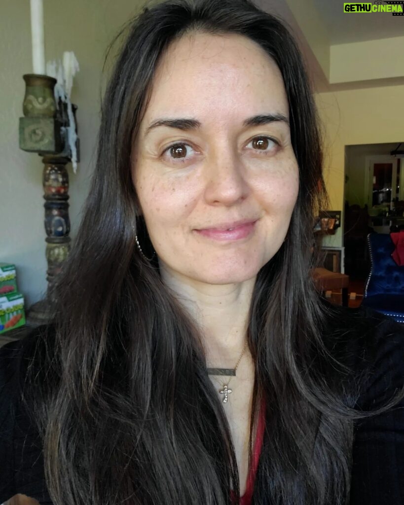 Danica McKellar Instagram - No makeup, no filter, just standing in front of a window taking a birthday selfie for you... and getting the best "interruption" ever. 🥰 #ThisIs49 #ilovebeingamommy . . Happy New Year, everyone!! Let's make it a year of renewed commitment to taking care of ourselves - lots of water, healthy food, moderate exercise - nothing crazy, just all the things we know are good to do. Because you know what? When we take care of our bodies, our bodies take care of us - including our mood! It's a great investment in ourselves - and you are worth the effort!! 🤗 (I'll be doing more yoga and stretching this year - it feels SOOO good and it so important for our bodies to function properly - link in my bio for my yoga DVD, "Daily Dose of Dharma." ❤️) . . On the spiritual side of things, continuing my faith journey, this year I'll be reading the Bible all the way through for the second time, using @thebiblerecap - it's not too late to join me, for anyone who's interested. 🙏 . . Sending you all the love in the world - Happy New Year! 🌟🎉