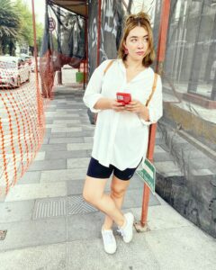 Daniela Luján Instagram - ⚠️ En deconstrucción ⚠️