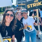 Daniela Ruah Instagram – Today was strong and necessary. To all the @iatse & @dga members and supporters of @wgastrikeunite & @sagaftra I am so grateful to have walked alongside all of you today. Saw so many people I have loved for over 14 years coming together again in strength ♥️
.
Hoje fomos com força e necessidade. Aos membros do #iatse e #dga e apoiantes da greve de escritores e artistas em frente das câmaras, tenho muito orgulho por ter andado lado a lado convosco hoje. Vi tanta gente que adoro há mais de 14 anos a juntarem-se mais uma vez com força ♥️ 
 #unite #strike #sagaftra #wga