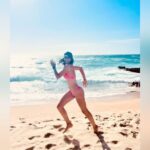 Daniela Ruah Instagram - Summer we see you and we’re here for it 😅 We left Portugal with full hearts… So much family time, friends, beach and amazing experiences at @badocasafaripark , @homecooking_lisbon , @oceanariodelisboa and soccer practice with @academiasporting and @xtr.time (@diogabreu you are amazing!). Portugal we miss you already ♥️♥️ . Bora lá verão… 😅 Saímos de Portugal de coração cheio… aproveitamos muito a família, amigos, praia e experiências incríveis no @badocasafaripark , @homecooking_lisbon , @oceanariodelisboa e treinos de futebol com a @academiasporting e @xtr.time (@diogabreu és o maior!) Portugal já temos saudades tuas ♥️♥️ . #vacation #holiday #summer #férias #verão #kids #family #fun #adventure #beach #praia #futebol #soccer #happy #feliz . 🎵”Get on Your Feet” Gloria Estefan
