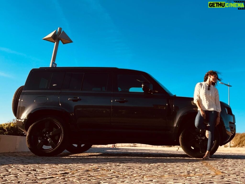 Daniela Ruah Instagram - This was a full trip to Portugal (reel to come)… . Foi uma viagem a Portugal cheia (haverá reel em breve)… . #Defender #lovethedrive #